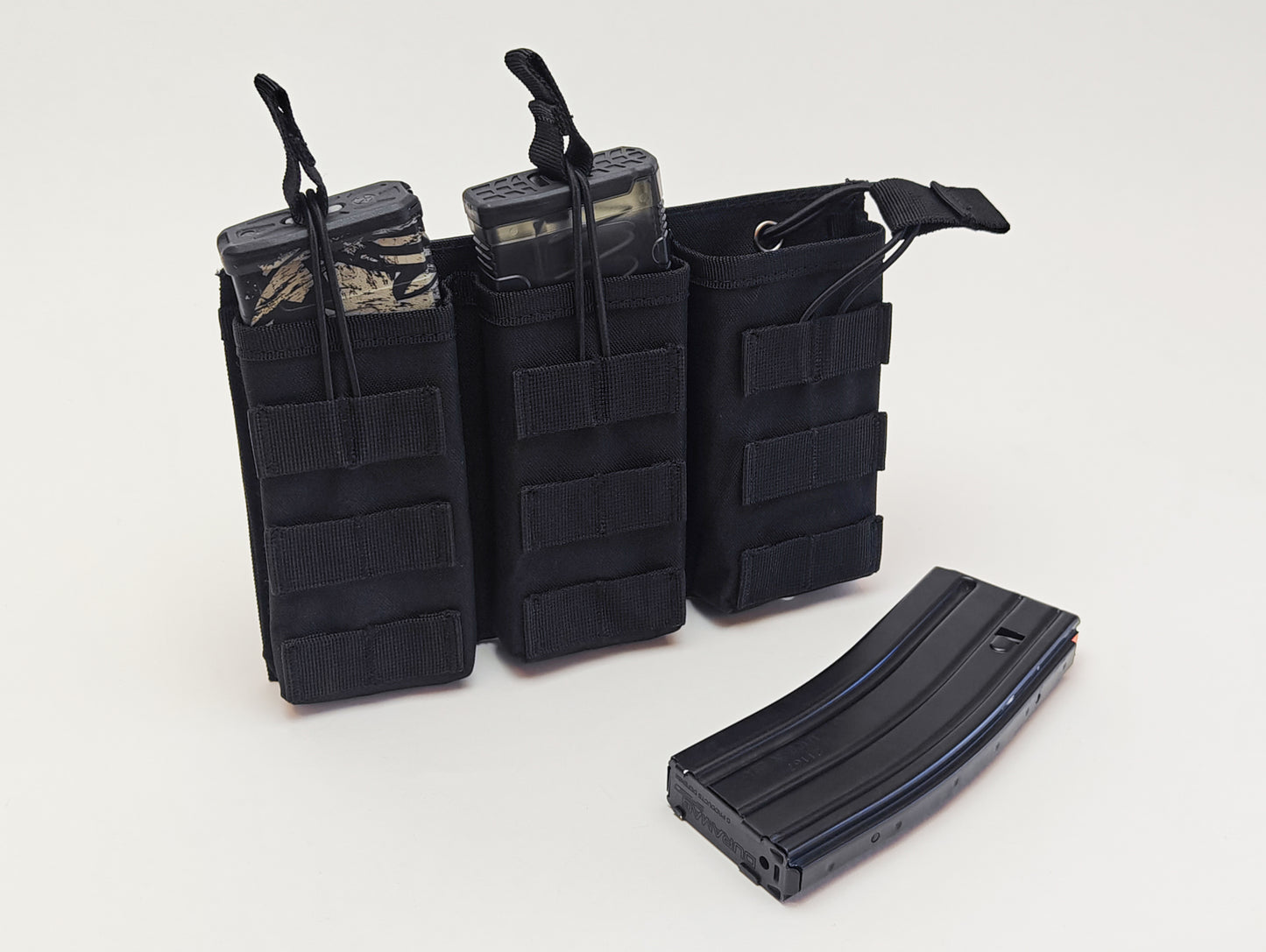 TRIPLE MAG CARRIER WITH MOLLE